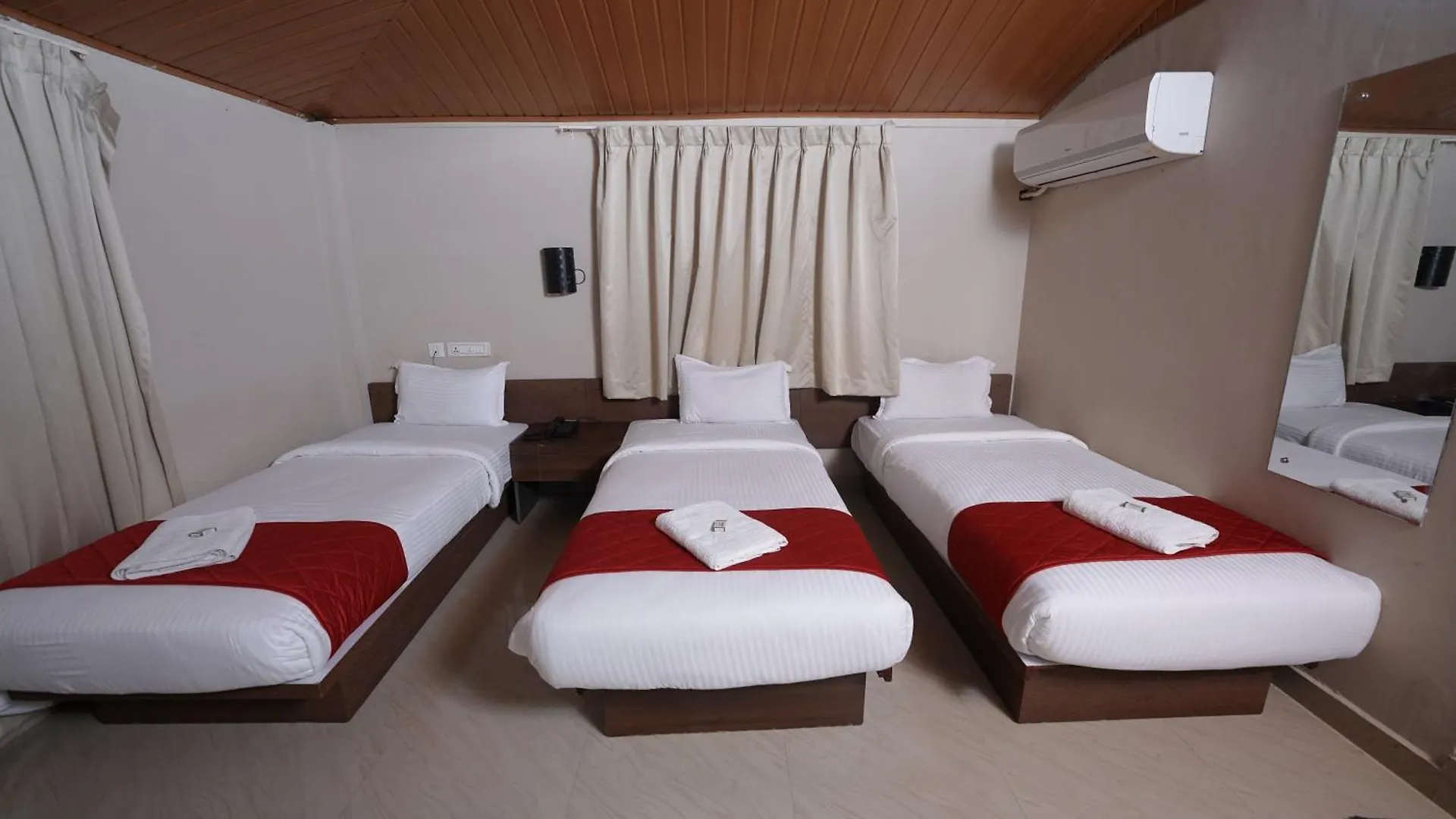 Villa Dreams Airport Residency Nedumbassery
