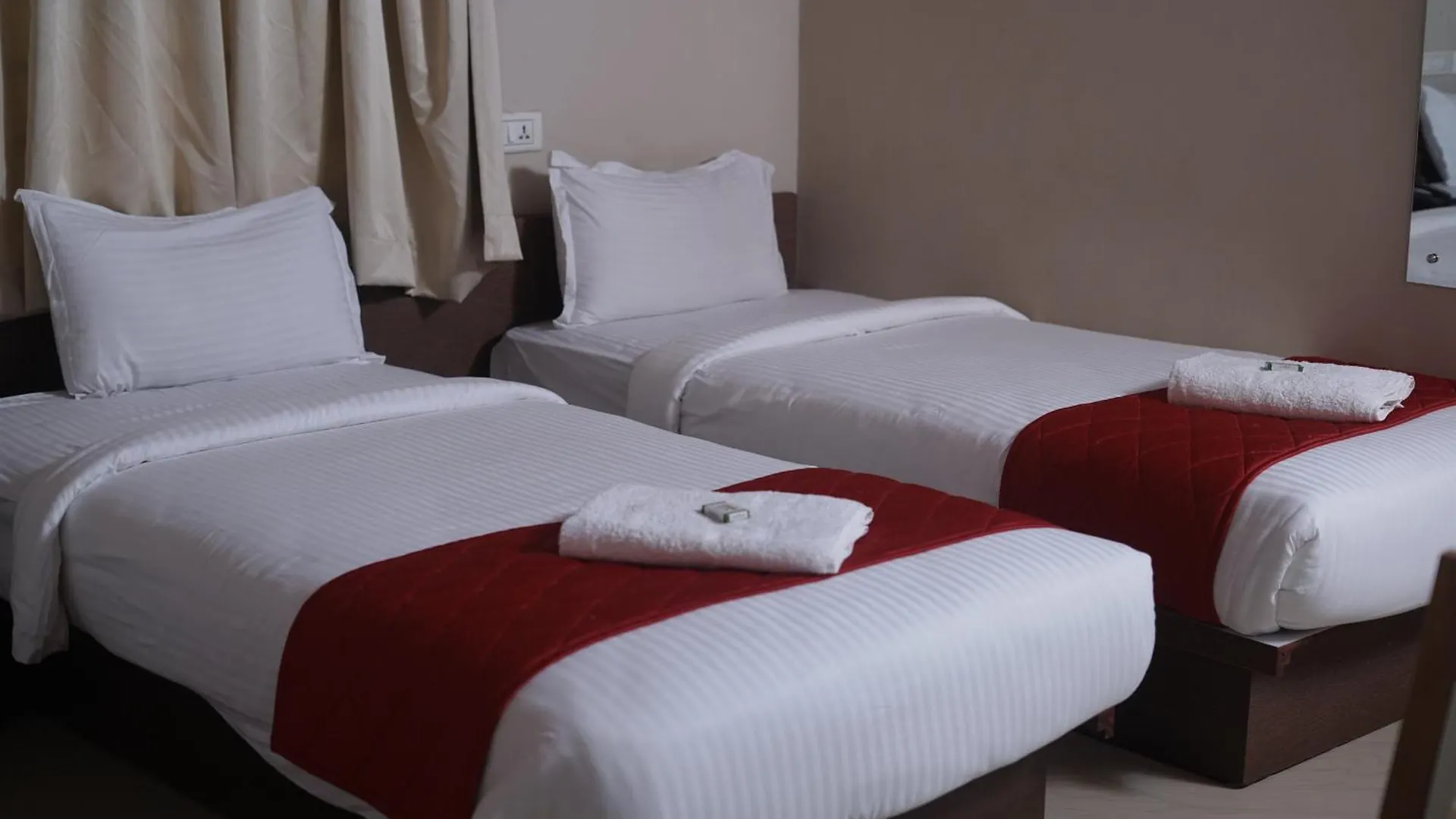 Villa Dreams Airport Residency Nedumbassery 0*,  India